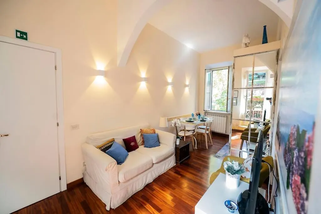רומא Colosseum 2Br Elegance And Charm 0*,