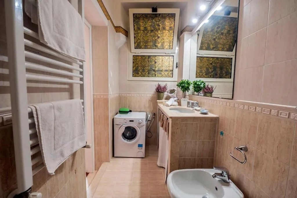רומא Colosseum 2Br Elegance And Charm 0*,  איטליה