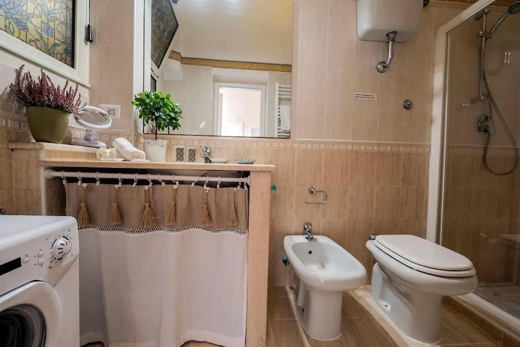 Colosseum 2Br Elegance And Charm Rome Italy