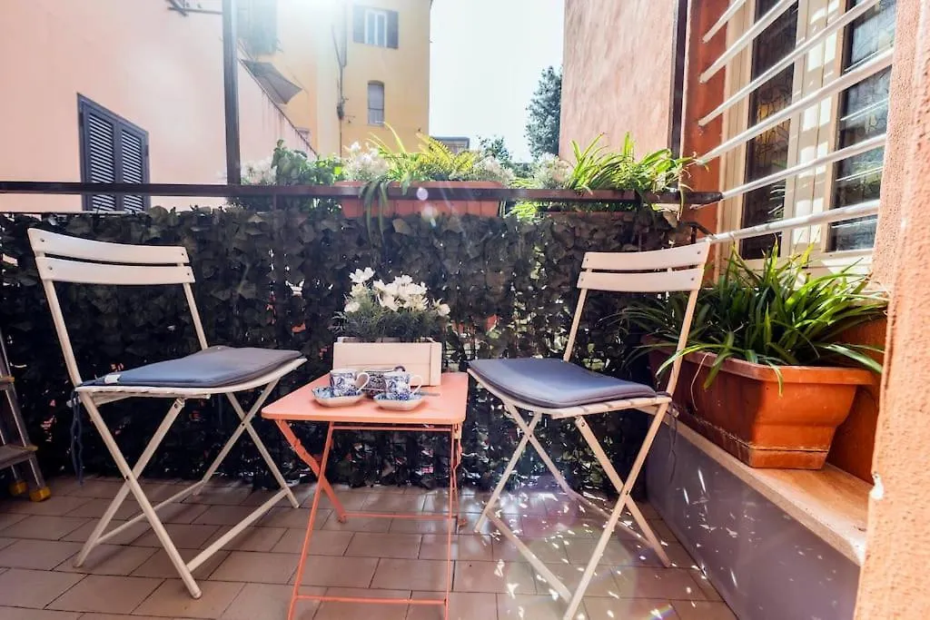 Colosseum 2Br Elegance And Charm Rome Apartment