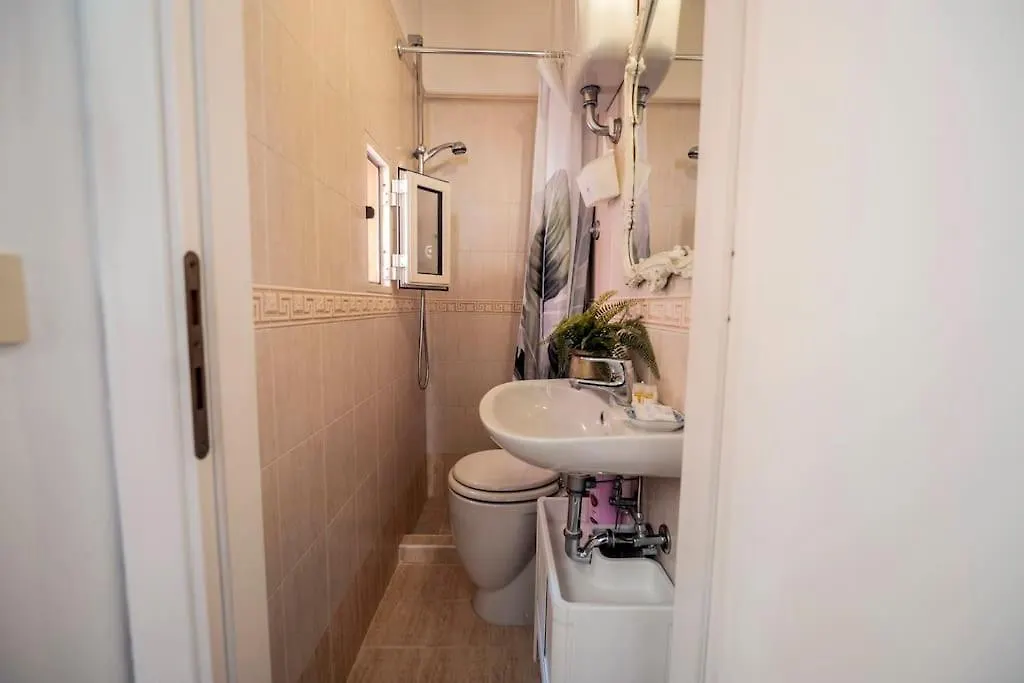 Apartment Colosseum 2Br Elegance And Charm Rome Italy